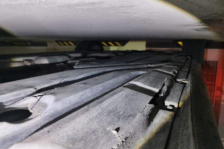 Used Mercedes-Benz R-Class 2010 R 350 L 4MATIC Chassis Front Right