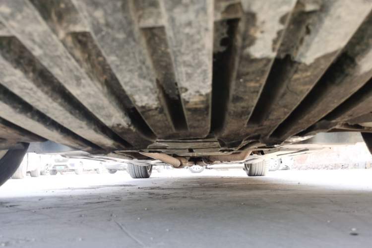 Used Mercedes-Benz R-Class 2010 R 350 L 4MATIC Chassis Front