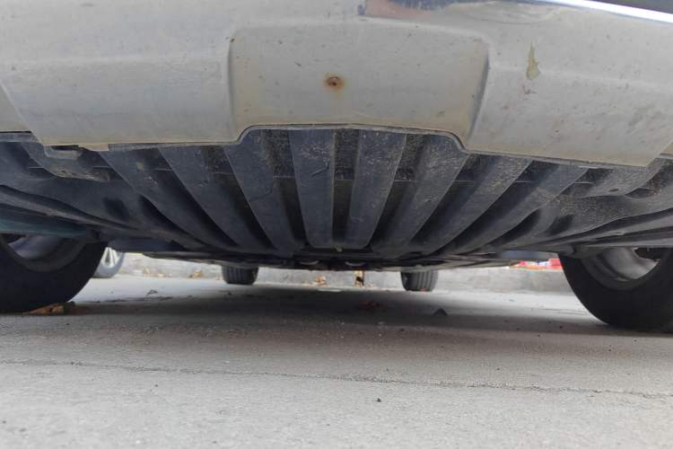 Used Mercedes-Benz R-Class 2010 R 350 L 4MATIC Chassis Front