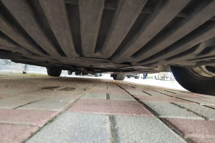 Used Mercedes-Benz R-Class 2010 R 350 L 4MATIC Chassis Front