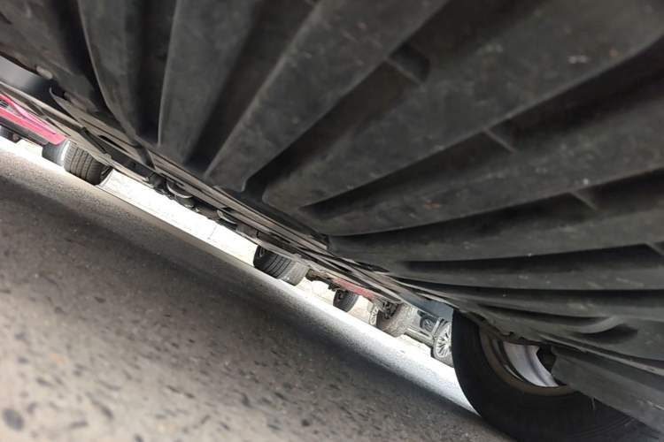 Used Mercedes-Benz R-Class 2010 R 300 L Business Model Chassis Front