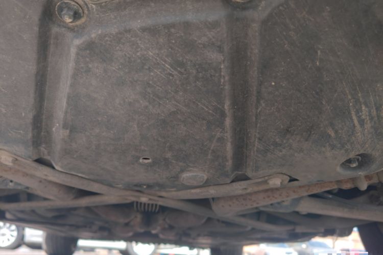 Used Mercedes-Benz R-Class 2010 R 350 L 4MATIC Chassis Rear