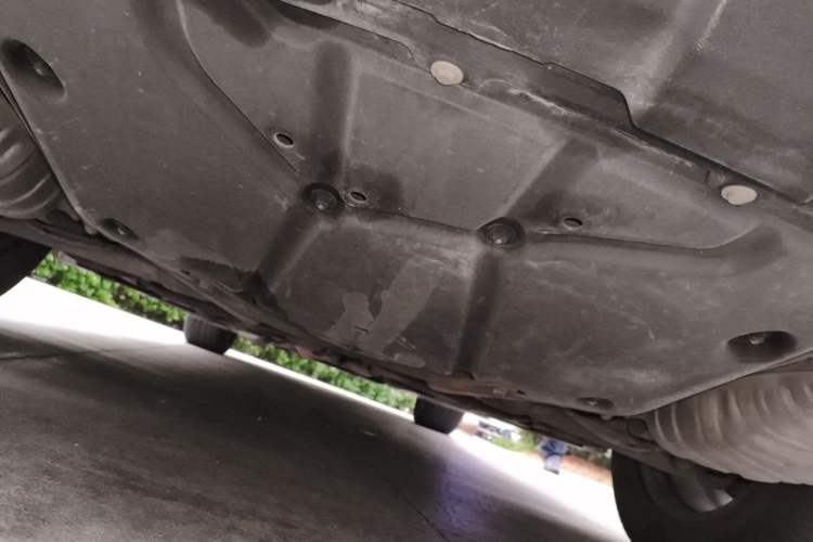 Used Mercedes-Benz R-Class 2010 R 350 L 4MATIC Chassis Rear