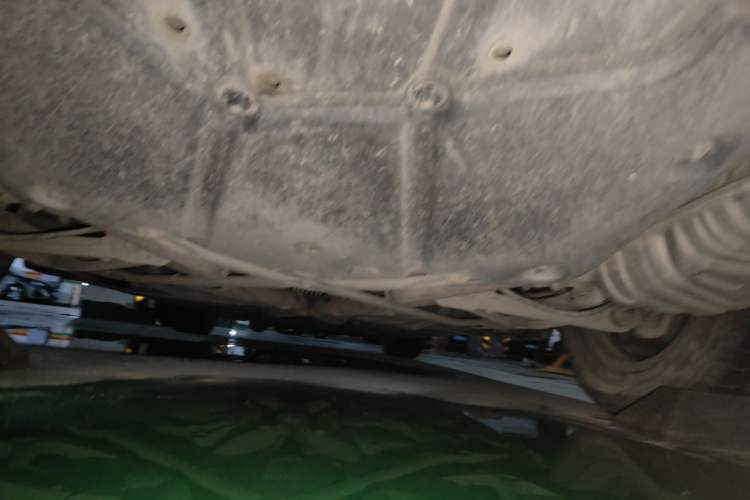 Used Mercedes-Benz R-Class 2010 R 350 L 4MATIC Chassis Rear