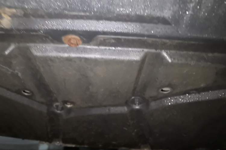 Used Mercedes-Benz R-Class 2010 R 350 L 4MATIC Chassis Rear