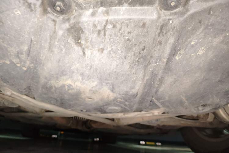 Used Mercedes-Benz R-Class 2010 R 350 L 4MATIC Chassis Rear