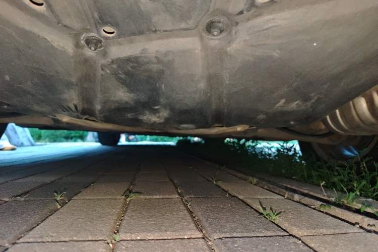 Used Mercedes-Benz R-Class 2010 R 350 L 4MATIC Chassis Rear