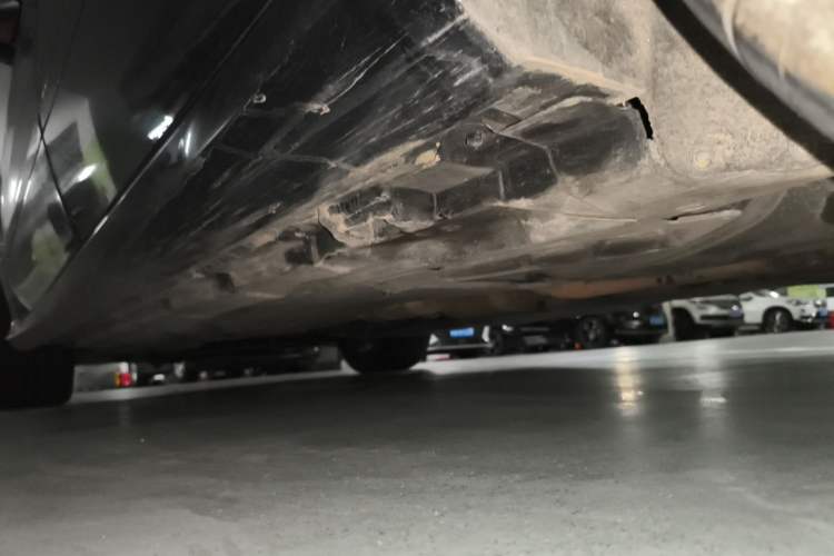 Used Mercedes-Benz R-Class 2010 R 300 L Business Model Chassis Rear Left