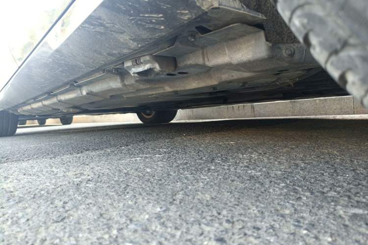Used Mercedes-Benz R-Class 2010 R 300 L Luxury Model Chassis Rear Left