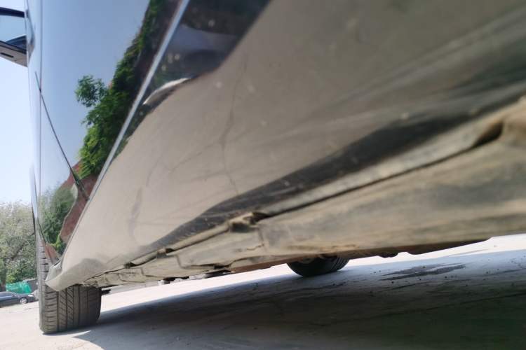 Used Mercedes-Benz R-Class 2010 R 350 L 4MATIC Chassis Rear Left