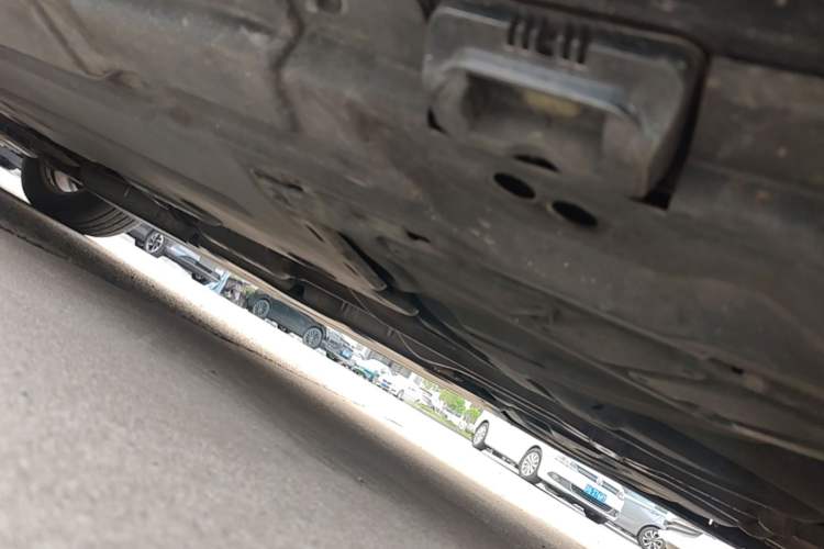 Used Mercedes-Benz R-Class 2010 R 300 L Business Model Chassis Rear Left