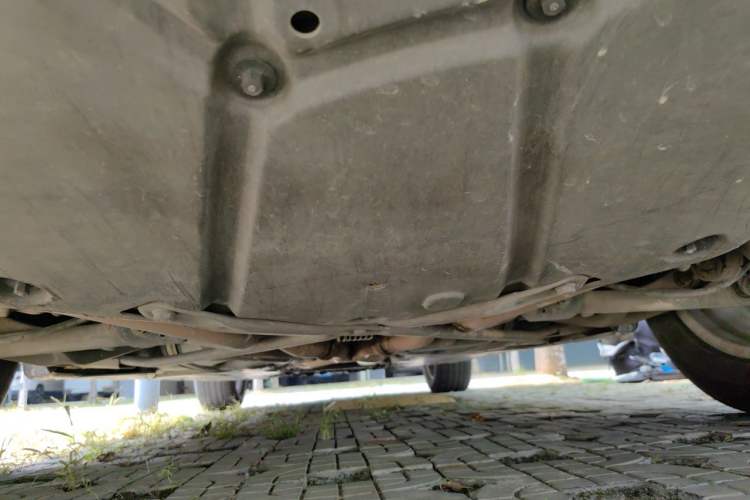 Used Mercedes-Benz R-Class 2010 R 350 L 4MATIC Chassis Rear
