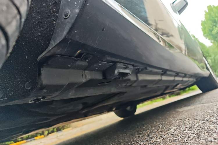 Used Mercedes-Benz R-Class 2010 R 300 L Business Model Chassis Rear Right