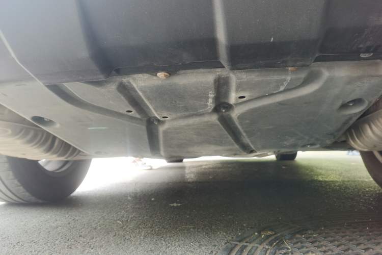 Used Mercedes-Benz R-Class 2010 R 350 L 4MATIC Chassis Rear