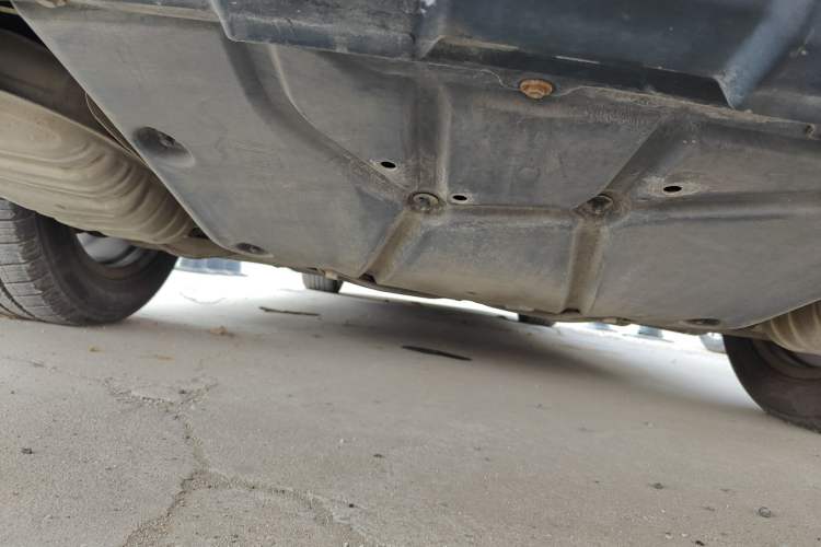 Used Mercedes-Benz R-Class 2010 R 350 L 4MATIC Chassis Rear