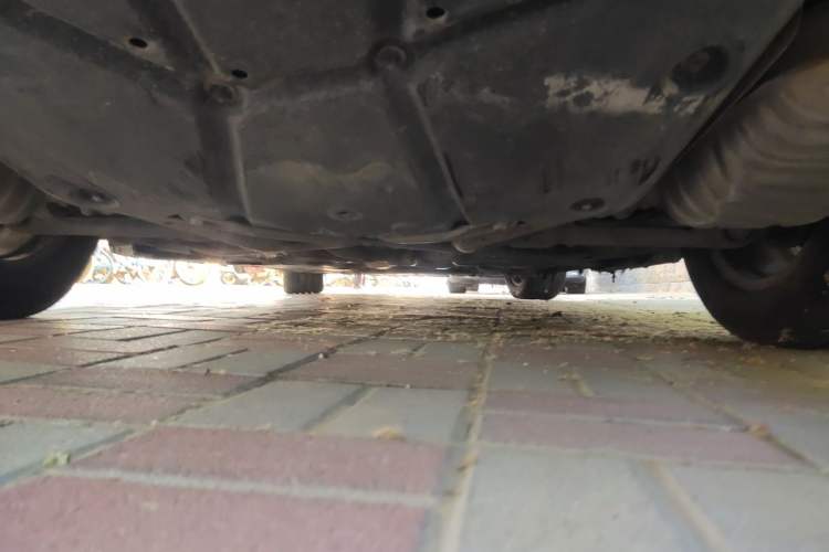 Used Mercedes-Benz R-Class 2010 R 350 L 4MATIC Chassis Rear