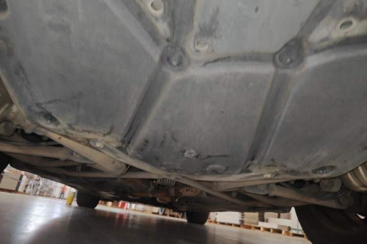 Used Mercedes-Benz R-Class 2010 R 350 L 4MATIC Chassis Rear