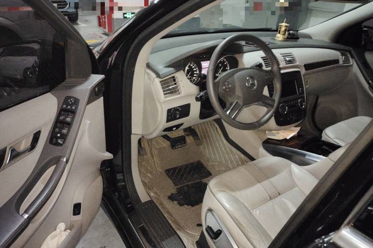 Used Mercedes-Benz R-Class 2010 R 350 L 4MATIC Driver Seat
