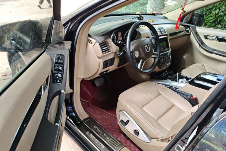 Used Mercedes-Benz R-Class 2010 R 350 L 4MATIC Driver Seat