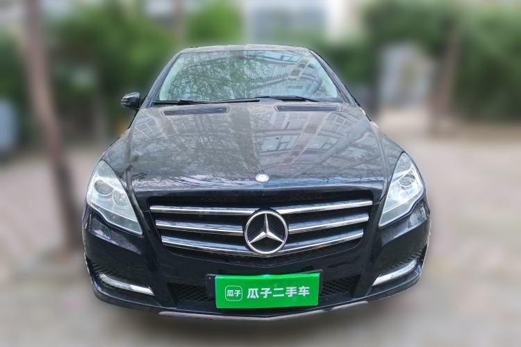 Used Mercedes-Benz R-Class 2010 R 500 L 4MATIC Grand Edition Front
