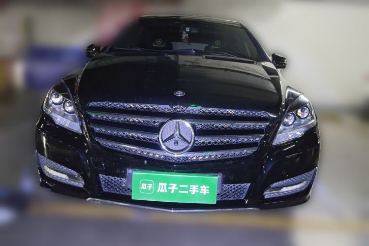 Used Mercedes-Benz R-Class 2010 R 350 L 4MATIC Grand Edition Front