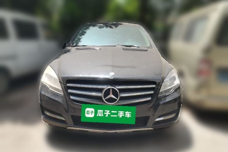 Used Mercedes-Benz R-Class 2010 R 300 L Luxury Model Front