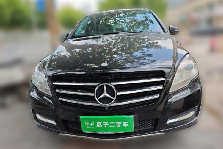 Used Mercedes-Benz R-Class 2010 R 350 L 4MATIC Grand Edition Front