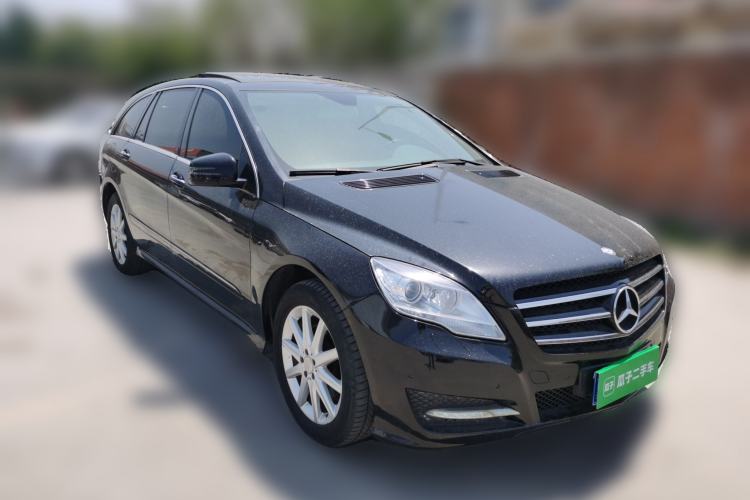 Used Mercedes-Benz R-Class 2010 R 350 L 4MATIC Front Right 45 Deg