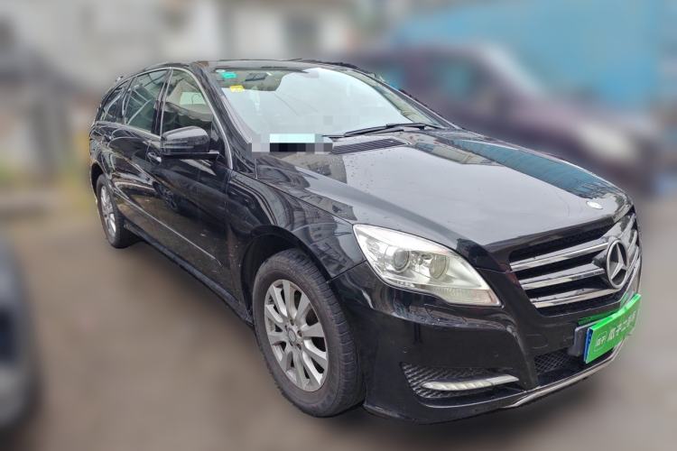 Used Mercedes-Benz R-Class 2010 R 300 L Business Model Front Right 45 Deg