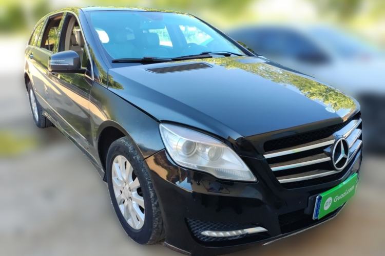 Used Mercedes-Benz R-Class 2010 R 350 L 4MATIC Front Right 45 Deg