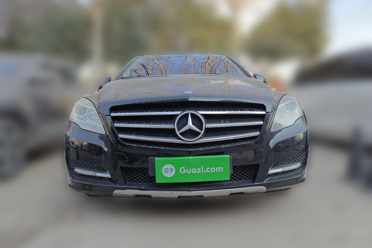 Used Mercedes-Benz R-Class 2010 R 350 L 4MATIC Front