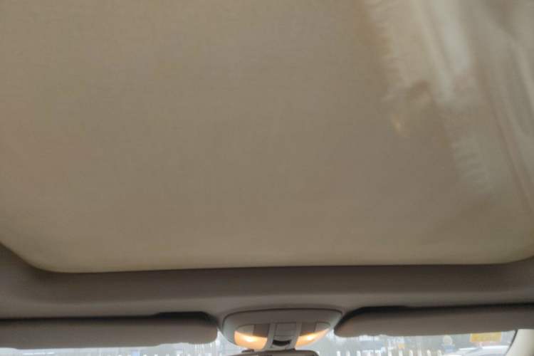 Used Mercedes-Benz R-Class 2010 R 350 L 4MATIC Headliner