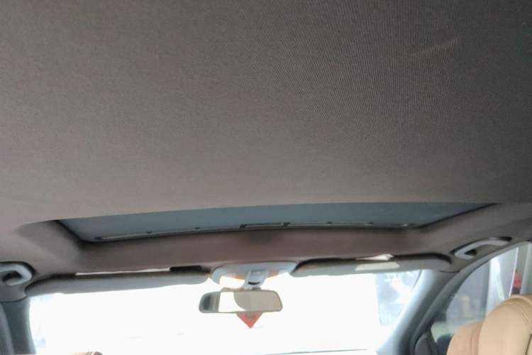 Used Mercedes-Benz R-Class 2010 R 300 L Business Model Headliner