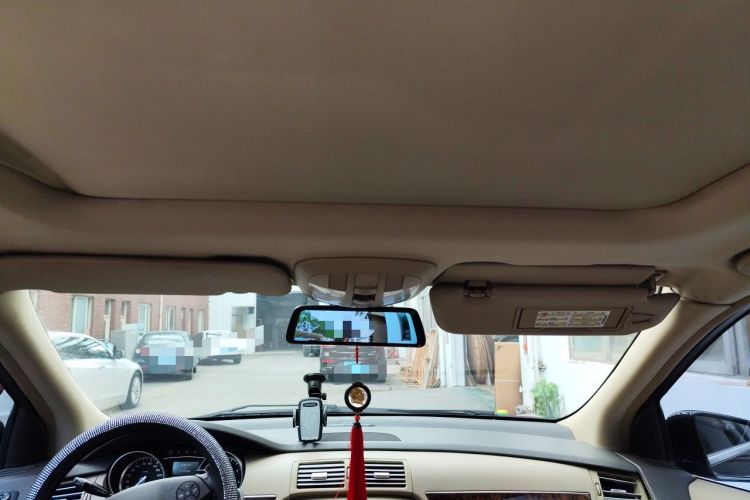 Used Mercedes-Benz R-Class 2010 R 300 L Luxury Model Headliner