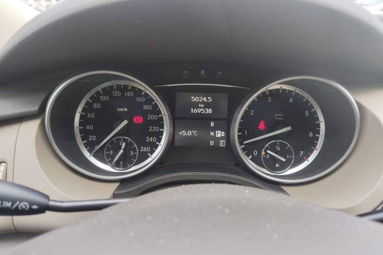 Used Mercedes-Benz R-Class 2010 R 350 L 4MATIC Instrument Cluster