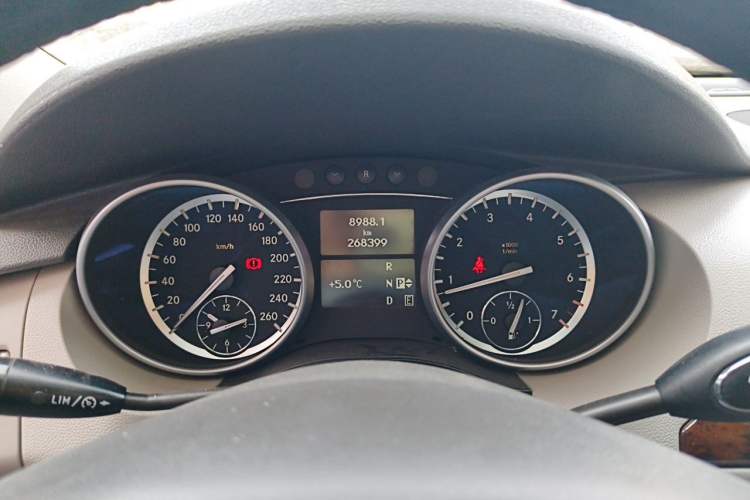 Used Mercedes-Benz R-Class 2010 R 350 L 4MATIC Instrument Cluster