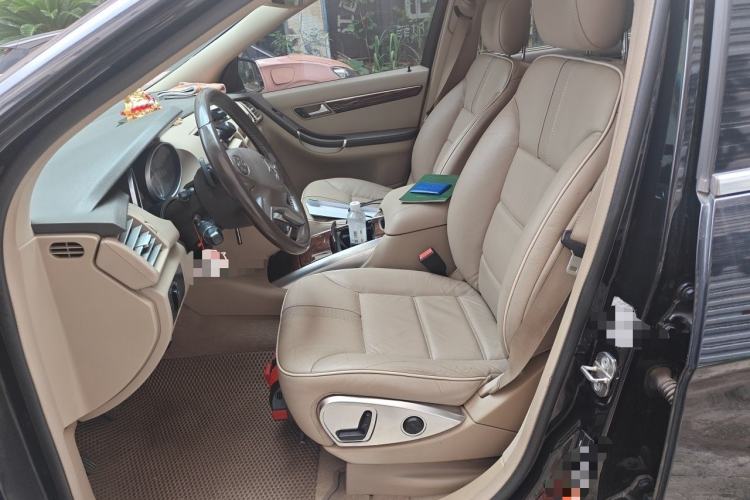 Used Mercedes-Benz R-Class 2010 R 300 L Luxury Model Left Front Seat