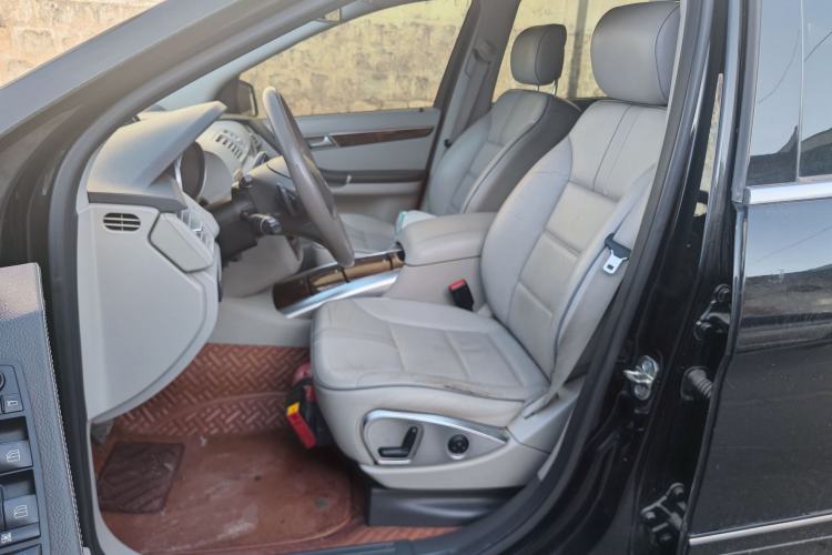 Used Mercedes-Benz R-Class 2010 R 350 L 4MATIC Left Front Seat