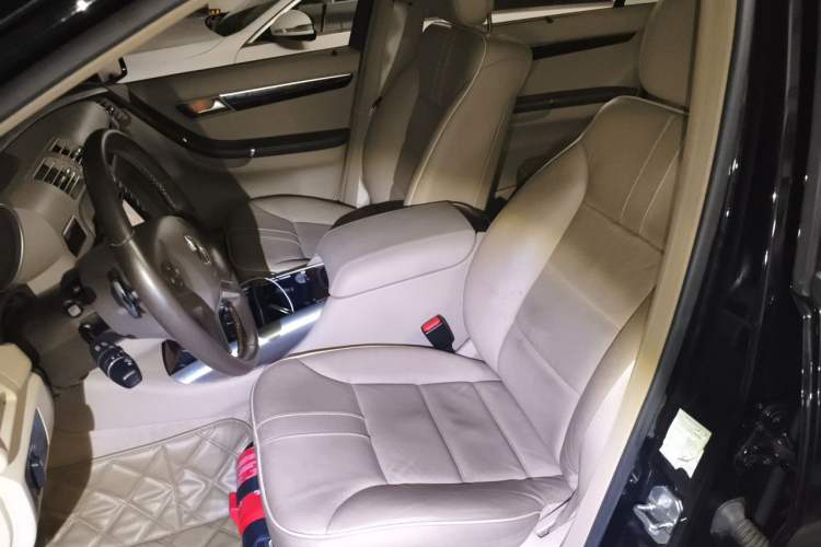 Used Mercedes-Benz R-Class 2010 R 300 L Luxury Model Left Front Seat
