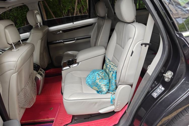 Used Mercedes-Benz R-Class 2010 R 300 L Business Model Left Rear Seat