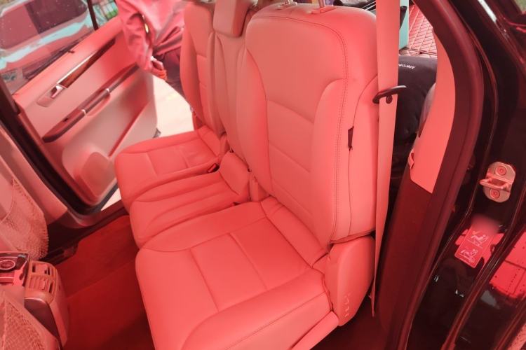 Used Mercedes-Benz R-Class 2010 R 300 L Business Model Left Rear Seat