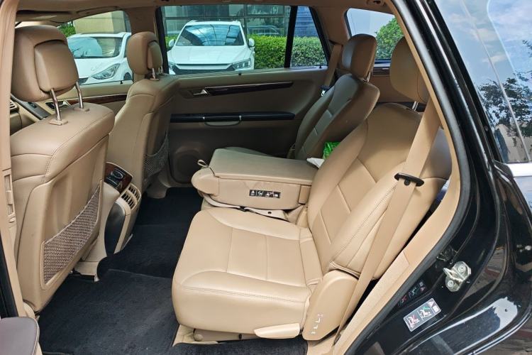 Used Mercedes-Benz R-Class 2010 R 300 L Business Model Left Rear Seat
