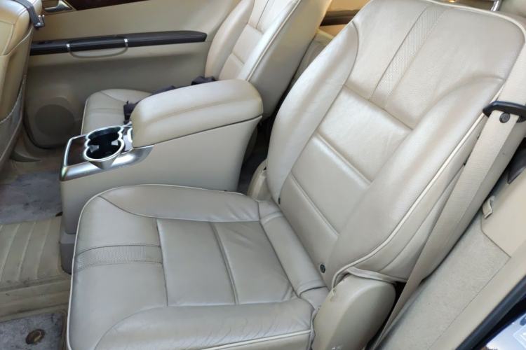 Used Mercedes-Benz R-Class 2010 R 350 L 4MATIC Left Rear Seat