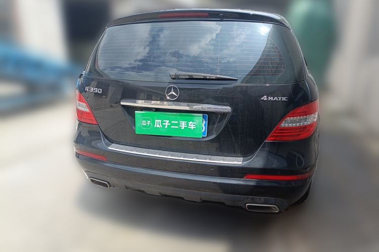 Used Mercedes-Benz R-Class 2010 R 350 L 4MATIC Rear