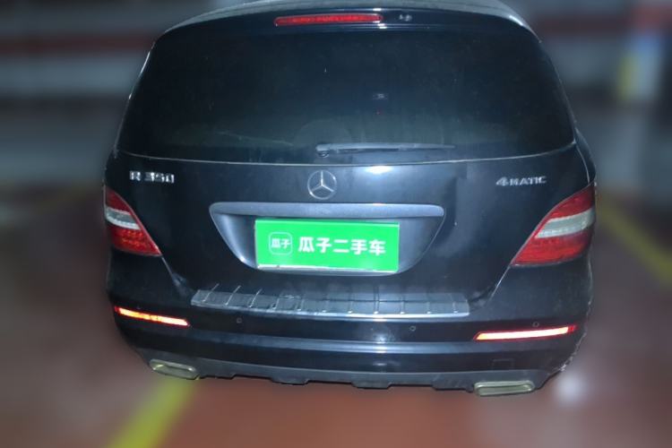 Used Mercedes-Benz R-Class 2010 R 350 L 4MATIC Rear