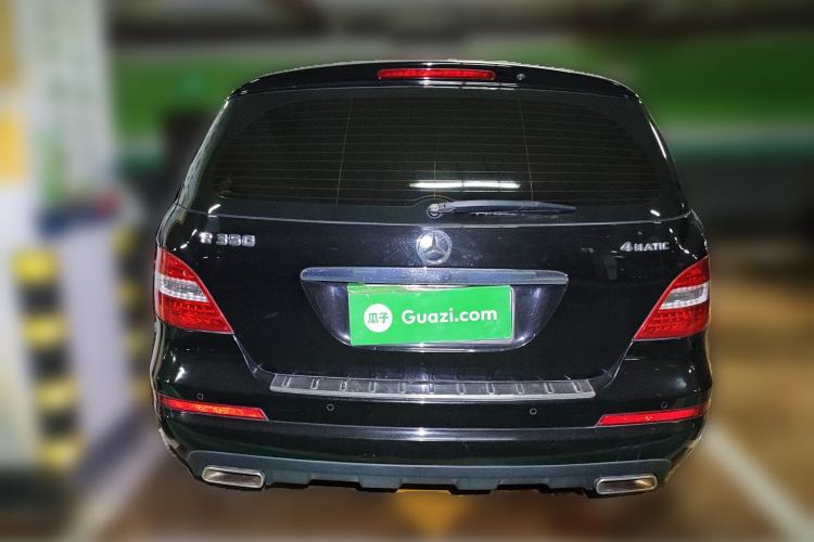 Used Mercedes-Benz R-Class 2010 R 350 L 4MATIC Rear