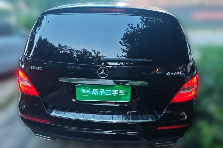 Used Mercedes-Benz R-Class 2010 R 350 L 4MATIC Rear