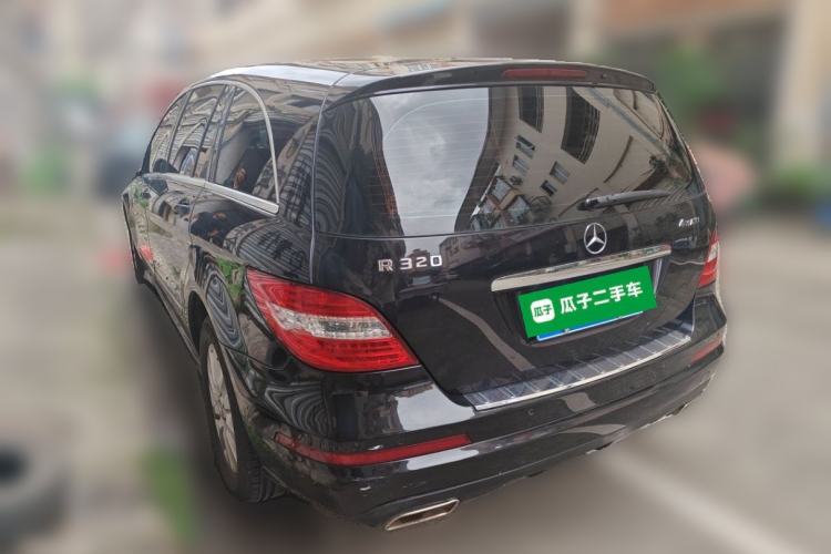 Used Mercedes-Benz R-Class 2010 R 300 L Luxury Model Rear Left 45 Deg