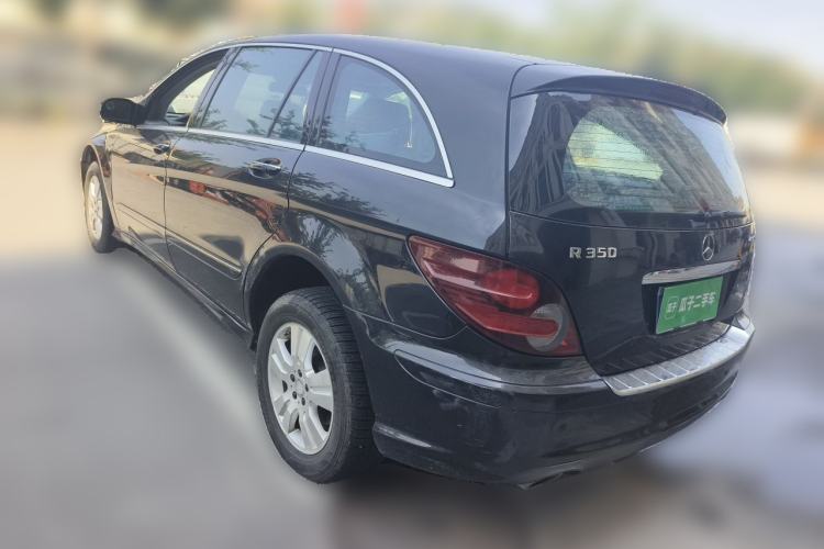 Used Mercedes-Benz R-Class 2010 R 350 L 4MATIC Grand Edition Rear Left 45 Deg
