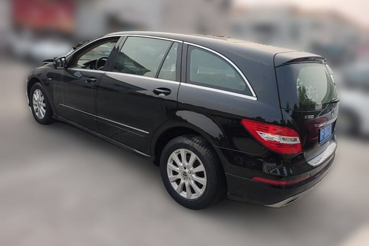 Used Mercedes-Benz R-Class 2010 R 300 L Business Model Rear Left 45 Deg